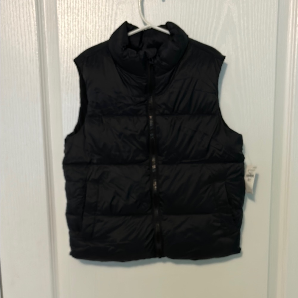 Old Navy Black Kids Puffer Vest